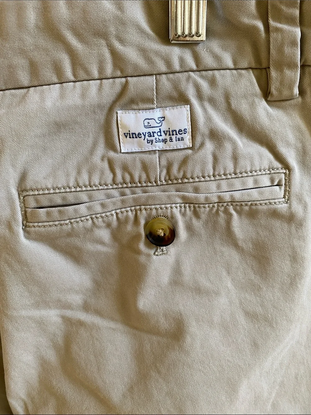 VINEYARD VINES Pants